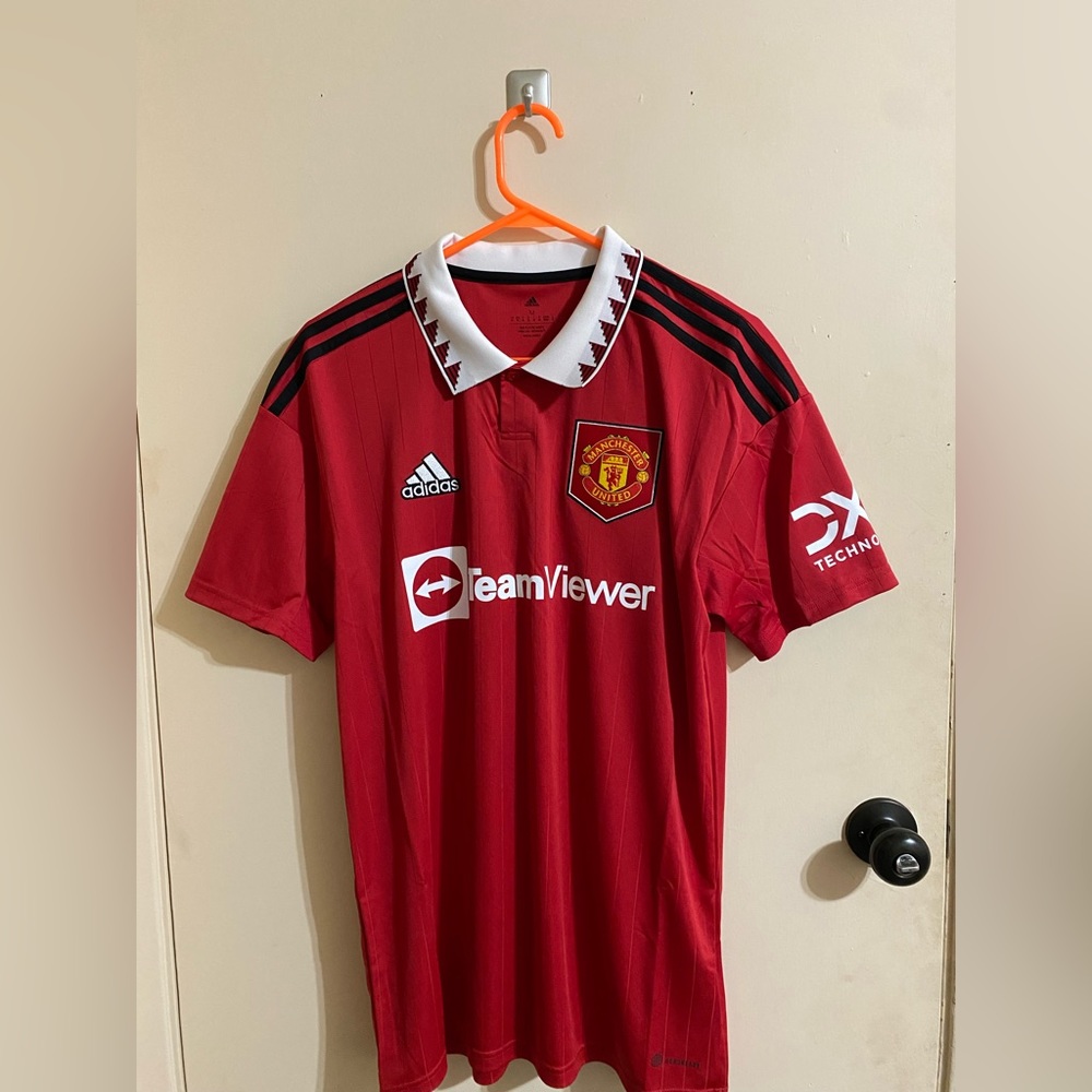 MU jersey 22/23 size M